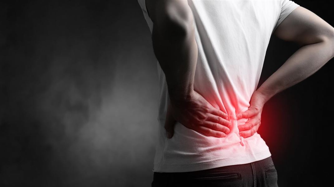 Diskusprolaps – forårsager, symptomer og behandling